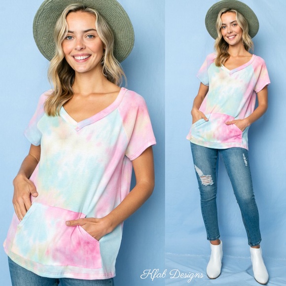 Tops - ❤️LAST! V Neck Tie Dye Thermal Front Pocket Top